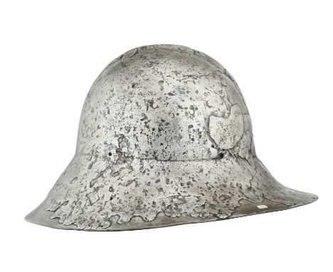 ‡ A VERY RARE KETTLE HAT OF NOTABLE WEIGHT, THIRD QUARTER OF THE 15TH CENTURY, WESTERN EUROPEAN with domed one-piece skull ri