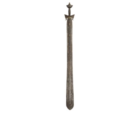 A RARE SOUTH INDIAN SWORD (KHANDA), 17TH CENTURY with broad double-edged blade swelling to a 'Cobra's head' tip and etched wi