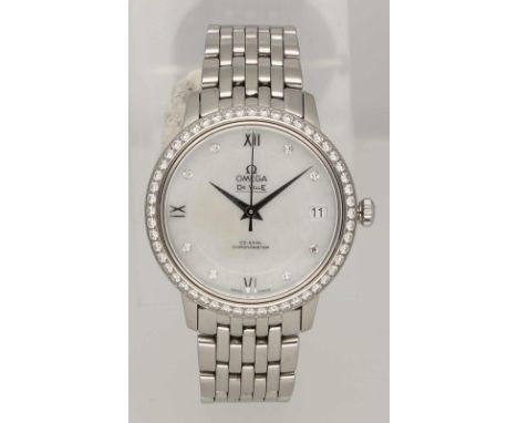 OMEGA De Ville Prestige, Stahl, Referenz 42415332055001, Durchmesser 32,5 mm, Gehäuse Lünette ausgefasst mit Diamanten von zu