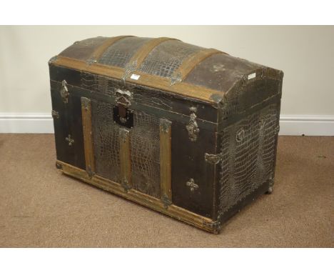 19th/early 20th century wood and metal bound trunk, crocodile effect embossed metal panels, W92cm, H65cm, D51cm