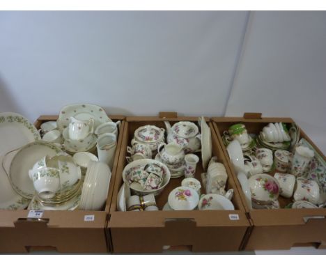 Royal Kent tea and dinner service - six place settings, Paragon 'Rockingham' tea and coffeeware, Minton and other teaware in 