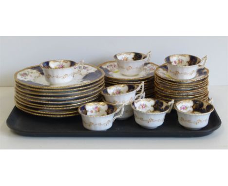 Coalport bat wing tea service Condition reports are not available for this sale.