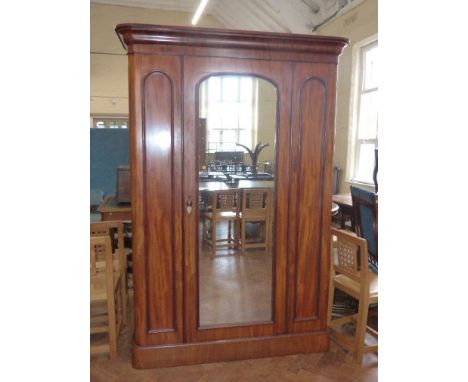 Victorian mahogany mirror door wardrobe Condition reports are not available for this sale.