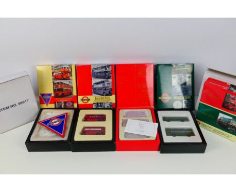 EFE - Six boxed Limited Edition EFE 1:76 scale diecast model bus sets. Set include Country  Buses Set 2; London Transport Mus