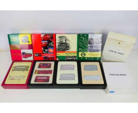 EFE - Six boxed Limited Edition EFE 1:76 scale diecast model bus sets. Set include LTM London Connnections Set 7; LTM STL's B