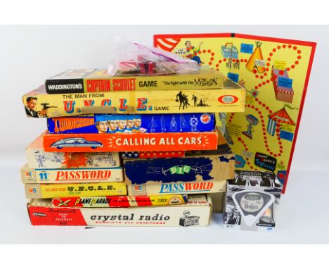 Waddingtons - Ideal - Parker - Peter Pan - Others - A group of vintage board games and toys . Lot includes Waddingtons 'The M