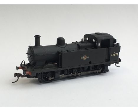 A Bachmann 32-235 class 3F FOWLER JINTY 47673 BR black late crest 'weathered' boxed and a Bachmann 32-227-LN04 boxed.