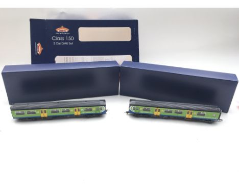 Bachmann Class 150/1 DMU 2 car Centro.Boxed.