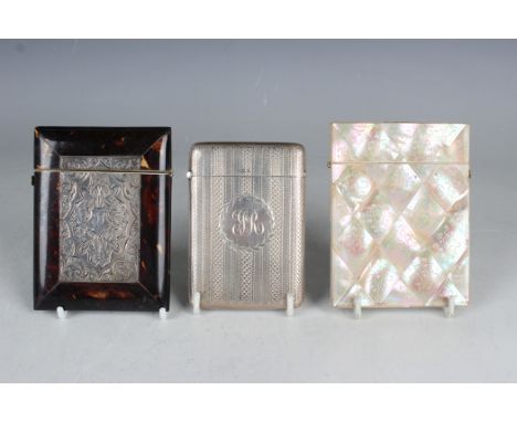 An Edwardian silver rectangular card case with engine turned decoration, Birmingham 1905 by Joseph Gloster, weight 87.7g, len