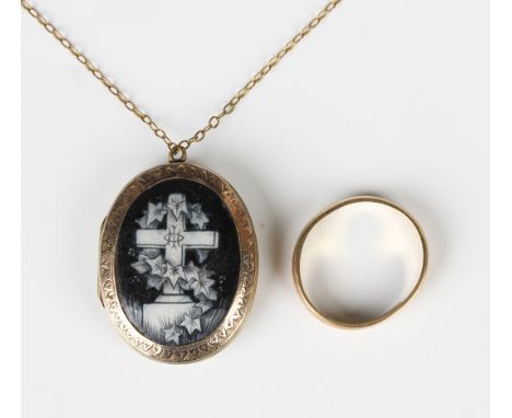 A 9ct gold wedding ring, Birmingham 1962, weight 3.7g (distorted), and a Victorian enamelled oval pendant mourning locket wit