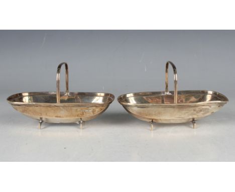 A pair of George V silver novelty baskets in the form of garden trugs, Sheffield 1910 by James Dixon &amp; Sons, weight 69.8g