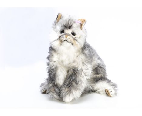 A Steiff limited edition Lizzy Maine Coon Cat, 2516 of 3000, with certificate, 2008 (no box)