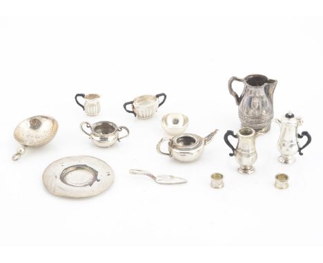 A modern dolls' house hallmarked silver hot-water jug by Vic Pain, a similar unmarked coffee pot; and a Vic Pain hallmarked s
