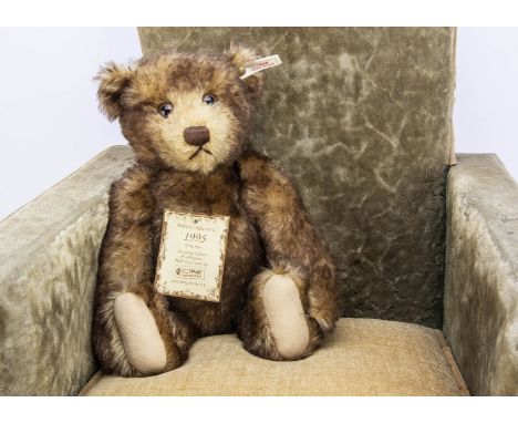 A Steiff  limited edition British Collectors 1995 teddy bear,  brown tipped 35, 2907 of 3000, with certificate and original b