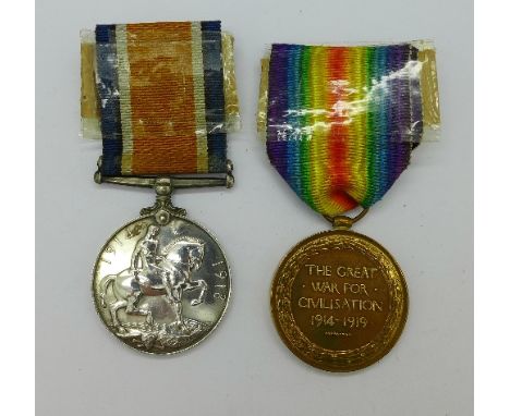 A pair of WWI medals to 205240, Pte. R. Brough, K.O.Y. Light Infantry