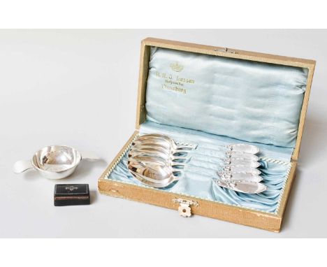 A Collection of Assorted Silver, comprising a Scottish silver quaich, by John William Kirwan, Edinburgh, 1913, of typical for