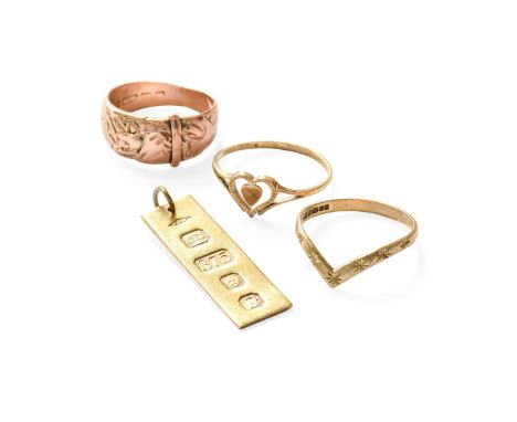 A Small Quantity of Jewellery, including a 9 carat gold buckle ring, finger size K; a 9 carat gold wishbone ring, finger size