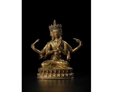 STATUETTE DE RATNASAMBHAVA EN ALLIAGE DE CUIVRE DORÉ D'UN MANDALA D'AKSHOBYAVAJRA GUHYASAMAJATIBET, XVE/XVIE SIÈCLEHimalayan 