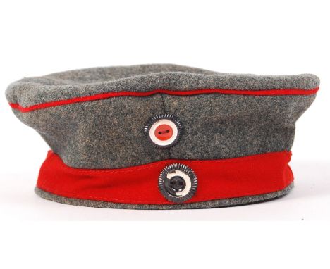 An original WWI First World War Imperial German uniform Feldmutze ' Pork Pie ' soldier's cap / hat. The interior dated for 19