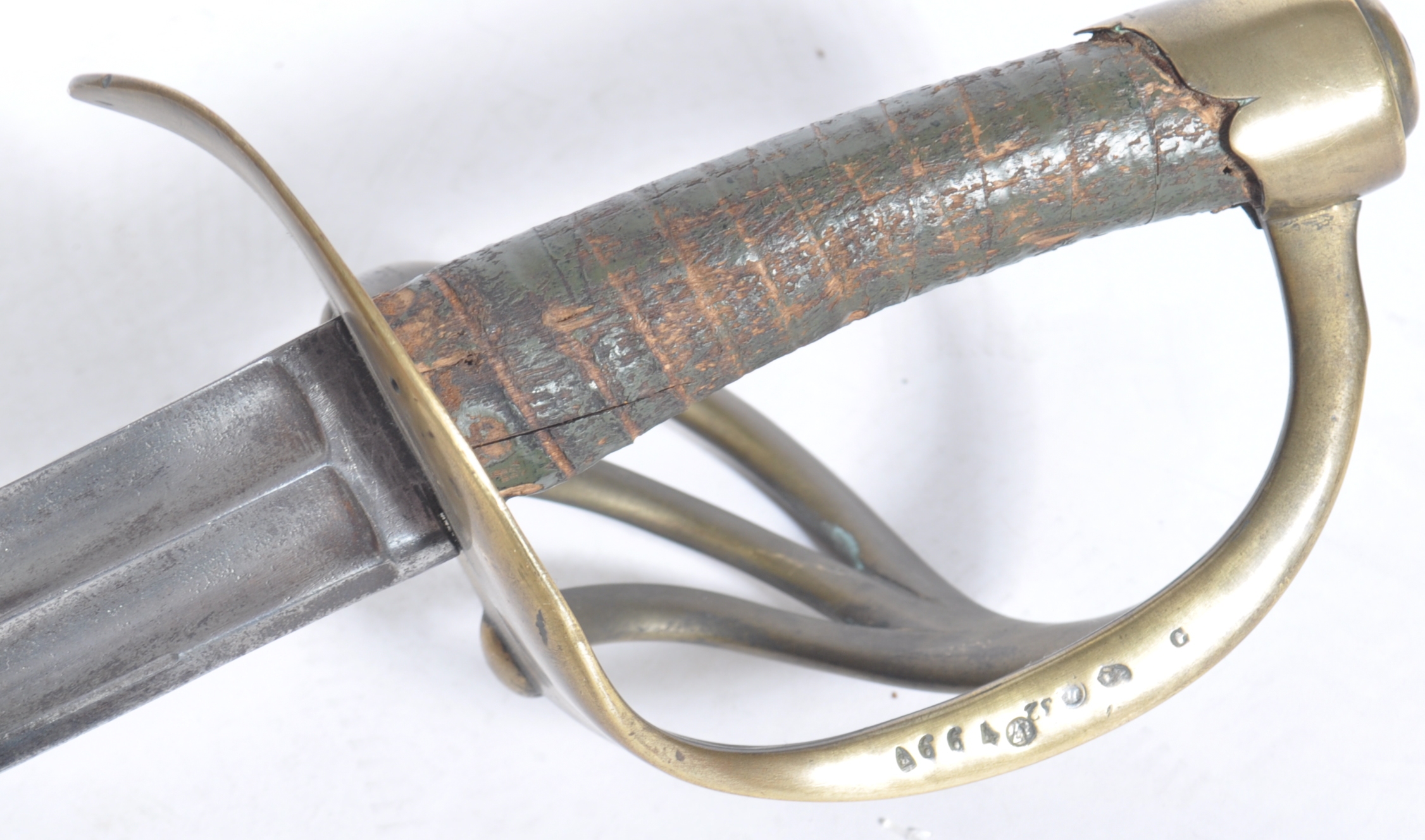 A 19th century 1822 pattern French light cavalry sword / sabre by