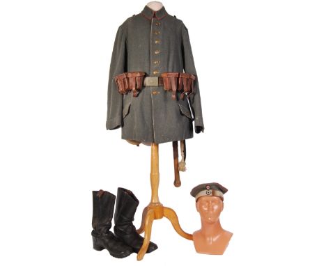 An incredibly rare original WWI First World War Imperial German / Bavarian Infantry Field uniform. Comprising of: an original