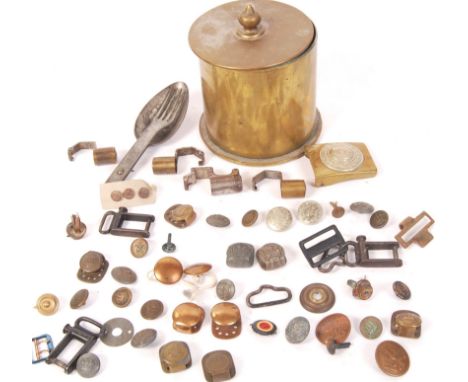 A collection of assorted WWI First World War militaria and related items - largely German / Bavarian - to include; a 1916 Tre