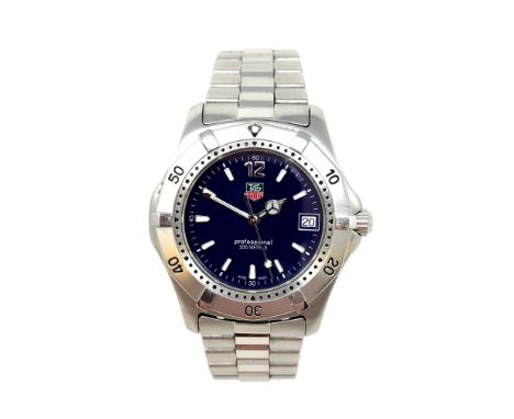 Tag Heuer : A Gent's Stainless Steel Quartz Calendar Wristwatch, midnight-blue dial signed Tag Heuer Professional 200 meters,