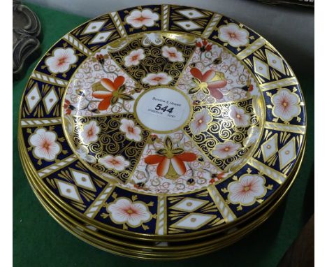 A set of 6 Royal Crown Derby plates, pattern no. 2451, 10.5" diameter.