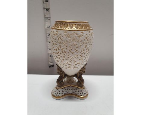 A antique Royal Worcester Grainger &amp; Co reticulated potpourri vase (has had some minor restoration) h16cm