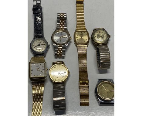 A selection of vintage gents wrist watches including Citizen, Timex, Rotary etc
