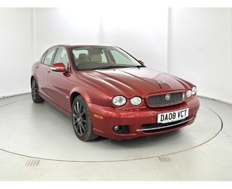 Registration: DA08VCT  VIN: SAJAH511X96J47519  Mileage Showing: 117,000  Transmission: Manual  MOT: 17/12/2024Forst registere
