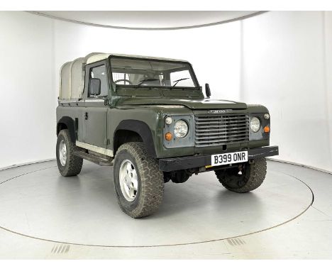 Registration: B399ONR  VIN: SALLDVAH7AA234677  Mileage Showing:   Transmission: Manual  MOT: No200 TDI engineGood sized histo
