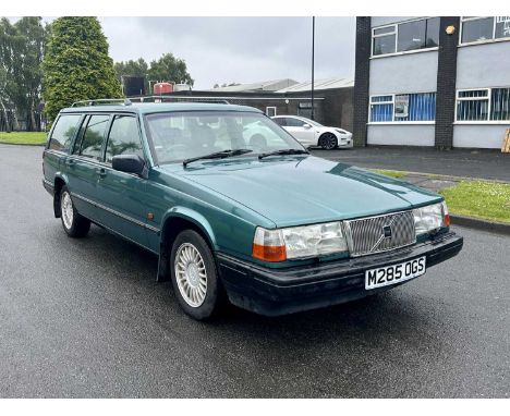Registration: M285OGS  VIN: YV1945211R1130448  Mileage Showing: 91,000  Transmission: Manual  MOT: 30/05/2025Turbo engineManu
