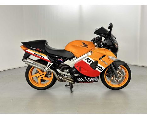 Registration: T946RHC  VIN: JH2RC46A1XM107901  Mileage Showing: 51,000  Transmission: Manual  MOT: NoFirst registered August 