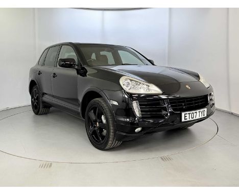 Registration: ET07TYO  VIN: WP1ZZZ9PZ8LA42200  Mileage Showing: 74,000  Transmission: Automatic  MOT: 29/04/2025Low mileage4.