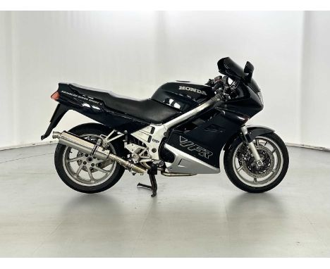 Registration: K647ANA  VIN: RC362302927  Mileage Showing: 31,000  Transmission: Manual  MOT: NoFirst registered February 1993