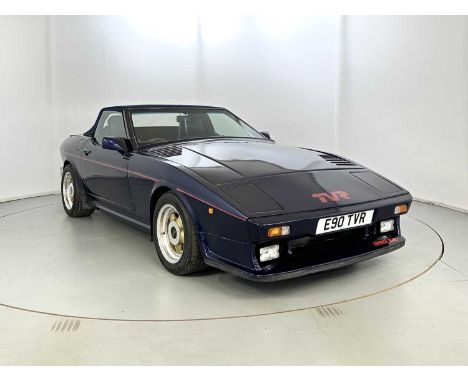 Registration: E90TVR  VIN: SA9DH35P9HB019355  Mileage Showing: 77,000  Transmission: Manual  MOT: 19/08/20243.9 Litre V8Showi