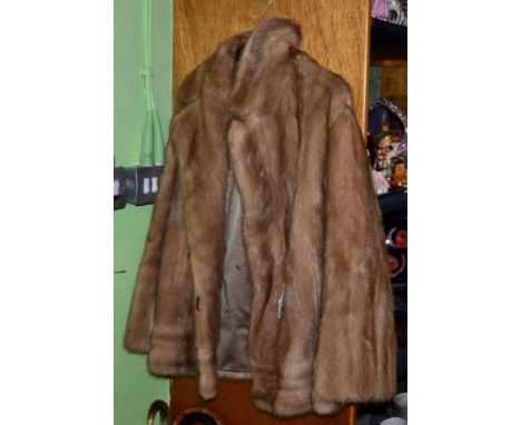 Mink fur jacket, with double breasted button fastening