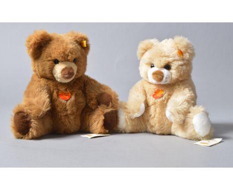 2 Steiff teddy bears