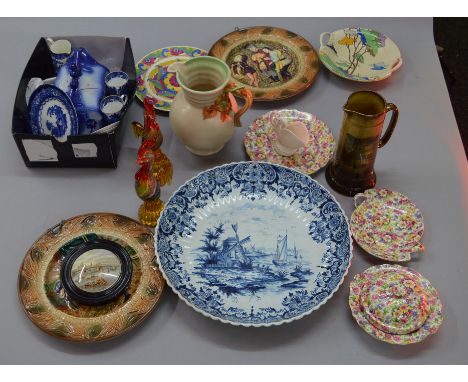 A good mixed lot of ceramics including blue and white examples by Copeland and Royal Worcester etc
