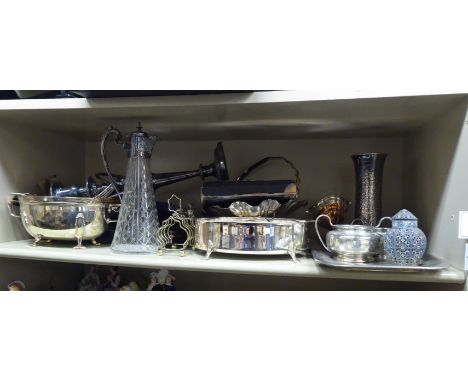 Silver plate: to include a bread basket with a swing top handle&nbsp; 10"dia&nbsp; 