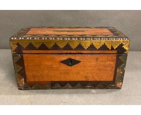 A vintage mahogany gilt inlay tea caddy AF