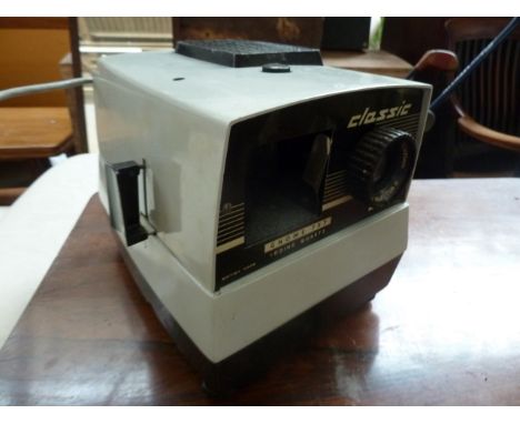 A Gnome 757 classic projector