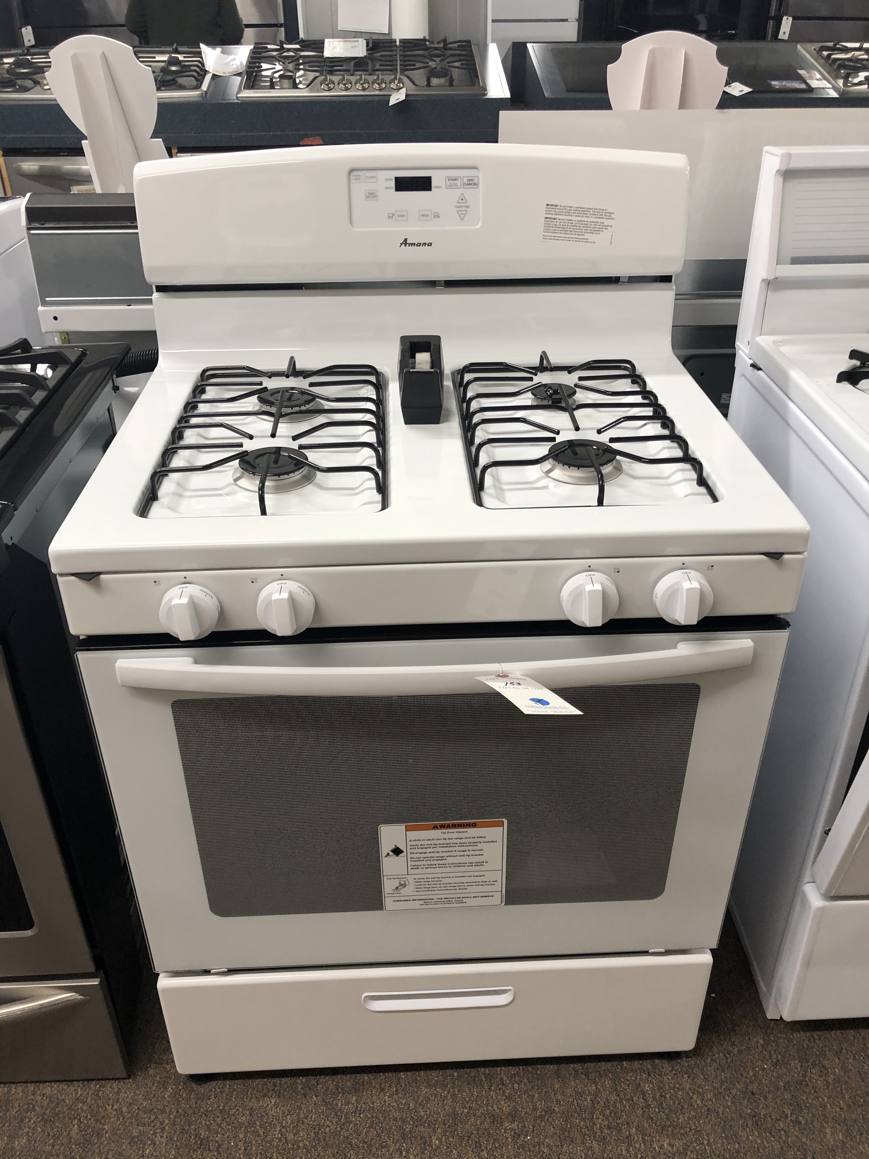 Amana Single Oven 4 Burner Gas Range