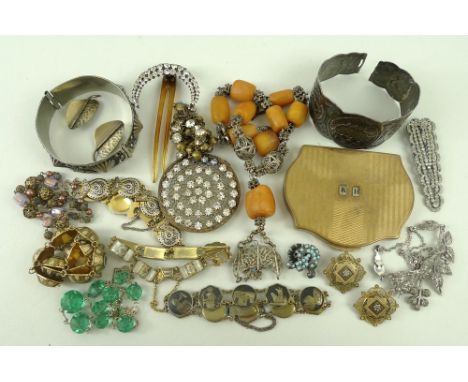 A quantity of vintage and later costume jewellery including a Newey Brothers Ltd bracelet, a Stratton compact, green glass bu