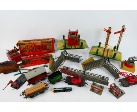 Hornby - A largely unboxed collection of predominately Hornby O gauge model railway accessories and equipment. Lot includes l