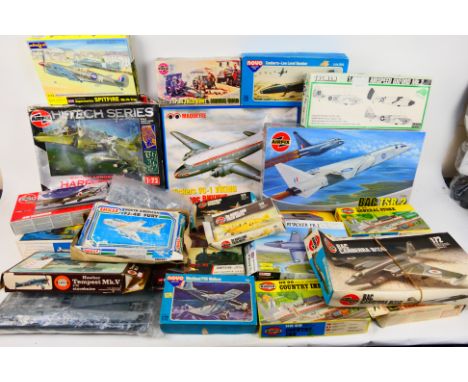 Airfix - Frog - Novo - Tasman - Other - A large group of part built / incomplete boxed 1:72 plastic model kits. Lot includes 