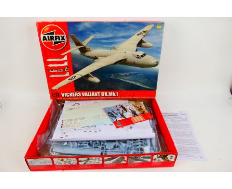 Airfix - A boxed 1:72 scale Airfix A11001 1:72 scale Vickers Valiant BK.Mk.1 plastic military aircraft model kit. The kit app