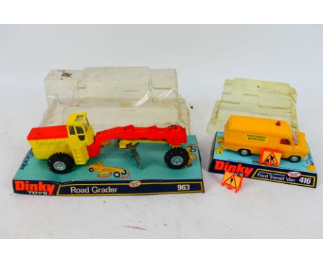 Dinky Toys - Two boxed Dinky Toys. Lot consists of Dinky #416 Motorway services Ford Transit Van (with sign and bollards); to