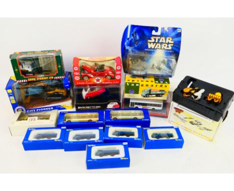 Matchbox - Base Toys - EFE - Vanguards - Others - A boxed collection of diecast vehicles in various scales plus a Galoob Star